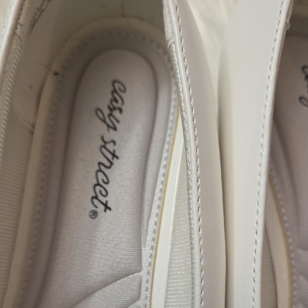 Easy Street White Flats with Decorative Cut-Outs - Picture 2 of 3